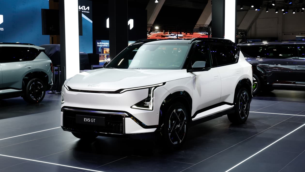 Less power and more money! Kia’s EV5 GT is more expensive than an Enyaq vRS | Auto Express